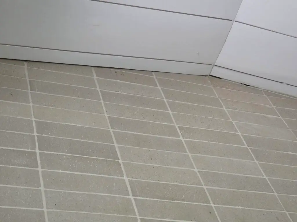 Ceiling Seam Caulking Repair in Austin — austin